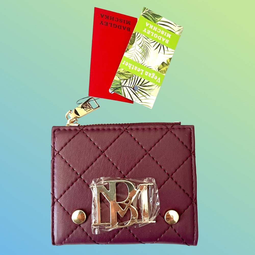 Badgley Mischka Plum Bi-fold Snap Zip Close Diamond Quilled Logo Short Wallet